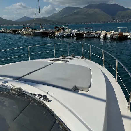 White Moon - Boat And Breakfast * Gaeta